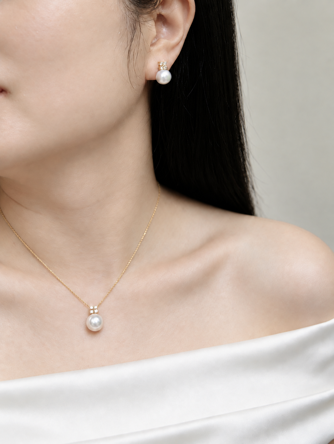 Quiet Bloom Moonlit Edison Pearl Pendant Necklace