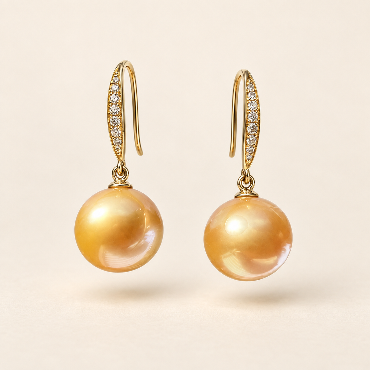 Quiet Bloom Golden Light-South Sea Golden Pearl Diamond Earring 8-9mm