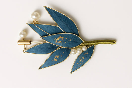 Handmade Bamboo Leaf Pattern Silk Brooch