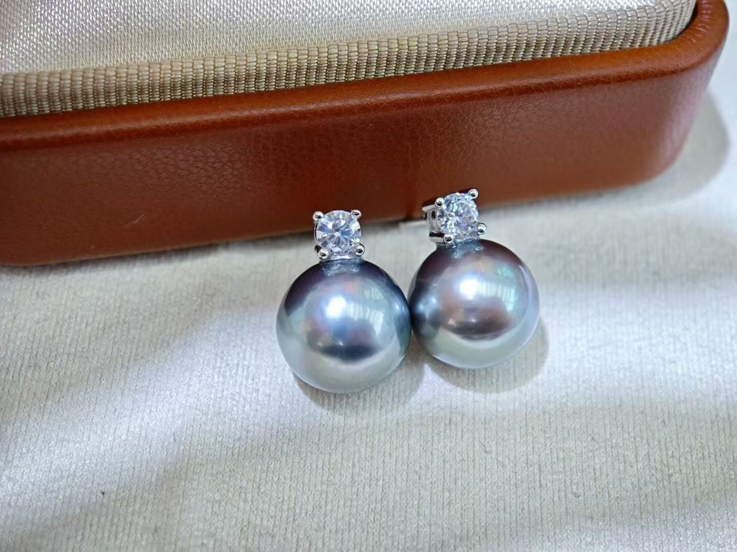 11mm Tahitian pearl stud earrings